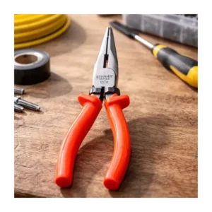 Alicate de bico meia cana 6 150 mm longo isolado 1000 V NBR Stanley